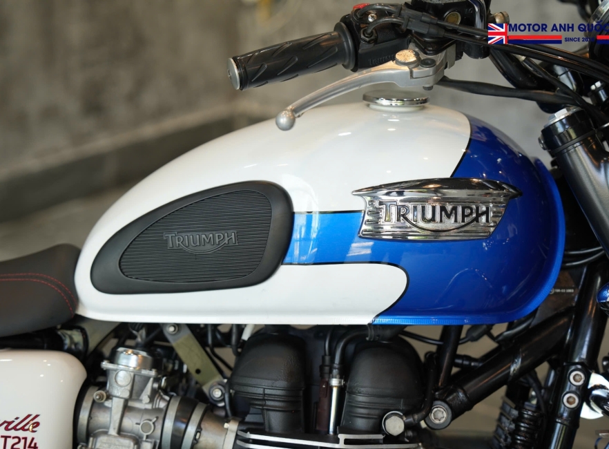 TRIUMPH BONNEVILLE T214 – SỐ 650/1.000