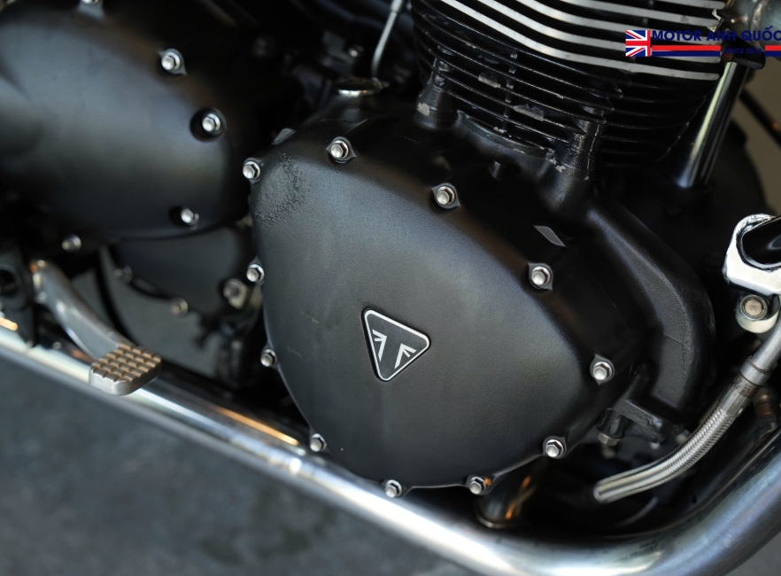 TRIUMPH BONNEVILLE T214 – SỐ 650/1.000