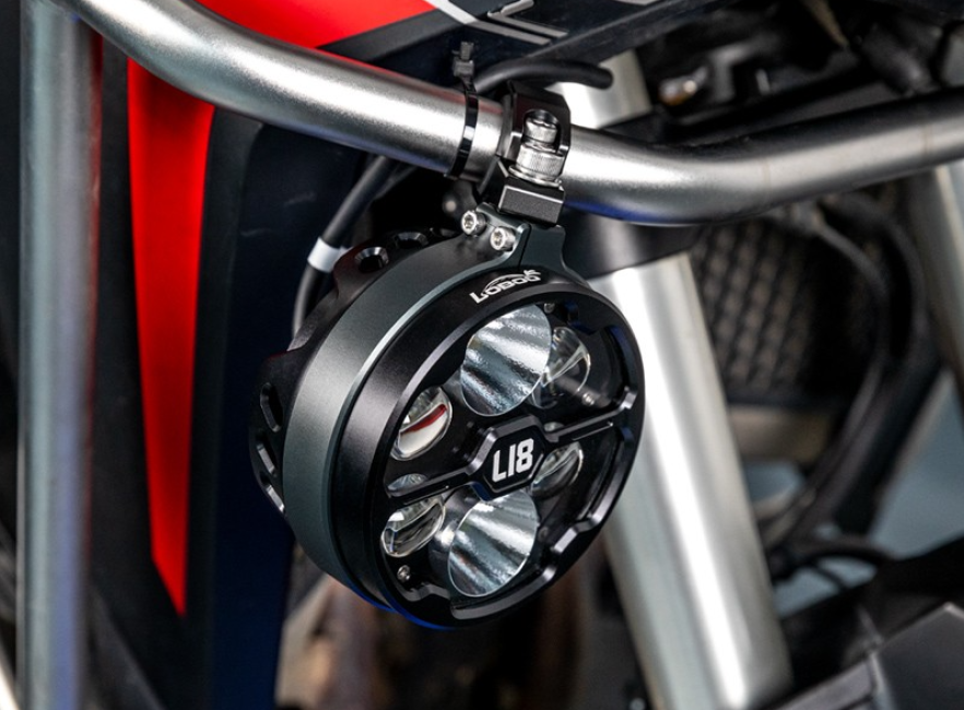Đèn trợ sáng LOBOO L18S