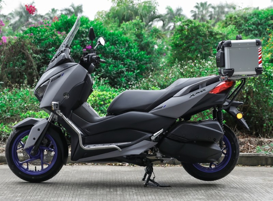 THÙNG NHÔM YAMAHA XMAX 300