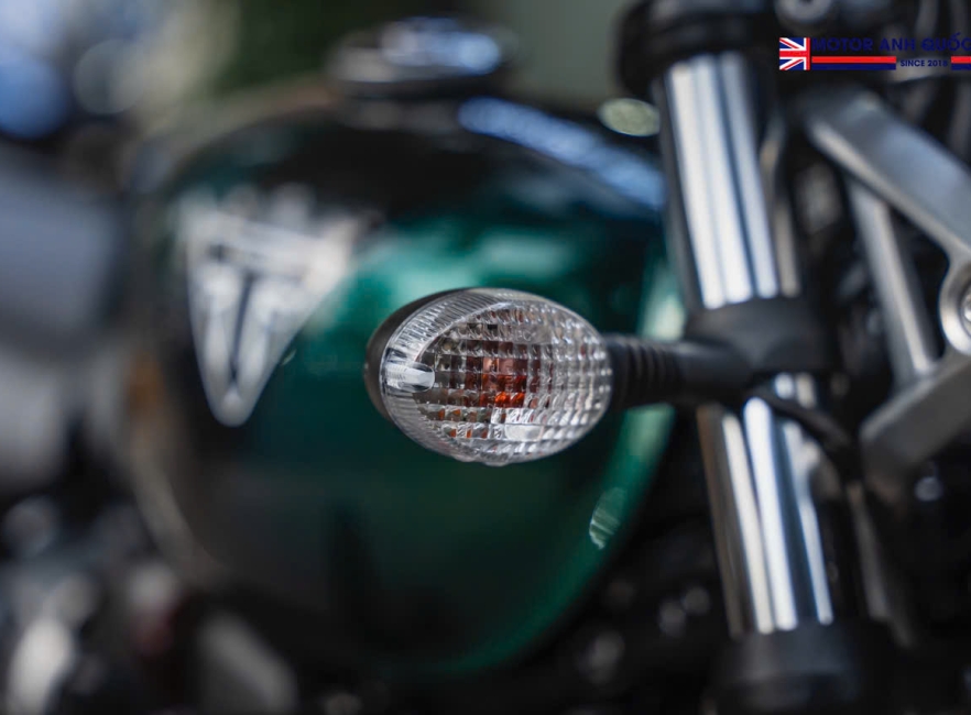 Triumph Speed Twin 900 - 8/2023
