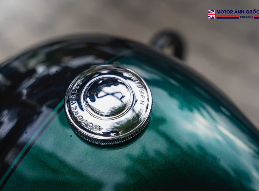 Triumph Speed Twin 900 - 8/2023