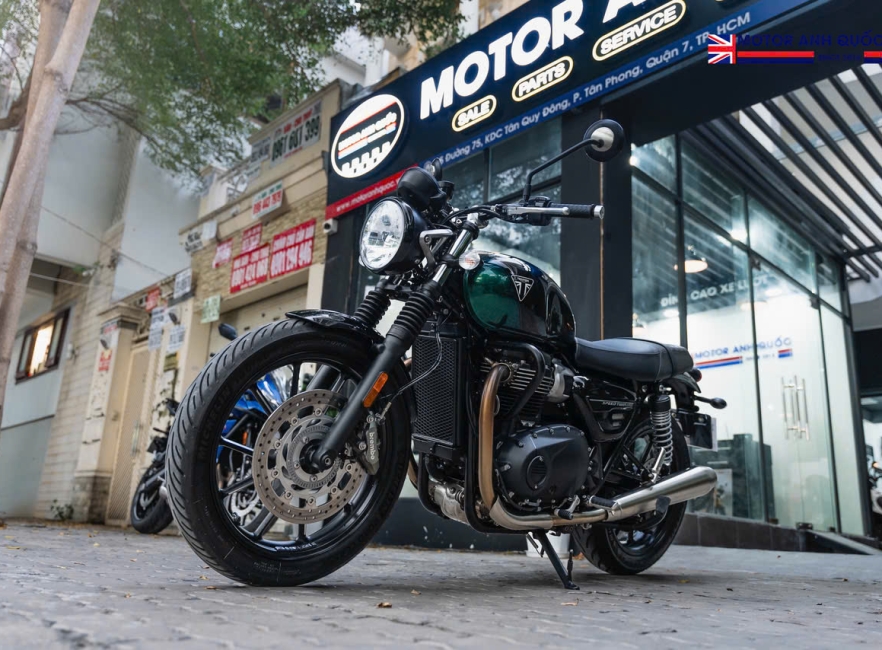 Triumph Speed Twin 900 - 8/2023
