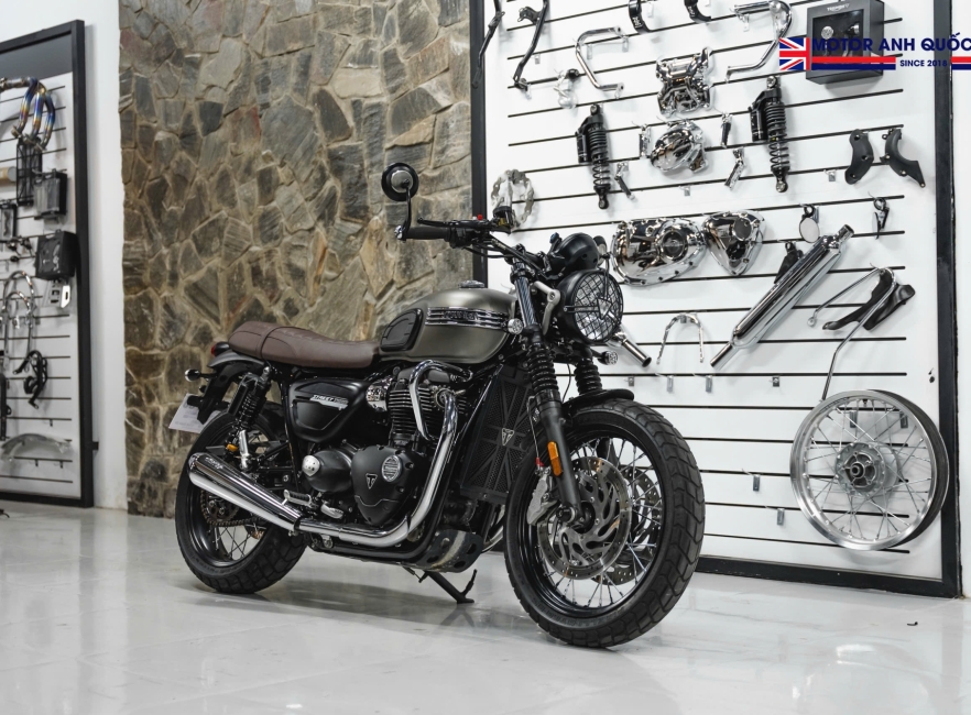 TRIUMPH STREET TWIN 2020 – ĐỒ CHƠI NGẬP TRÀN