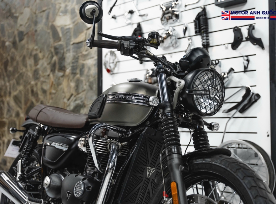 TRIUMPH STREET TWIN 2020 – ĐỒ CHƠI NGẬP TRÀN