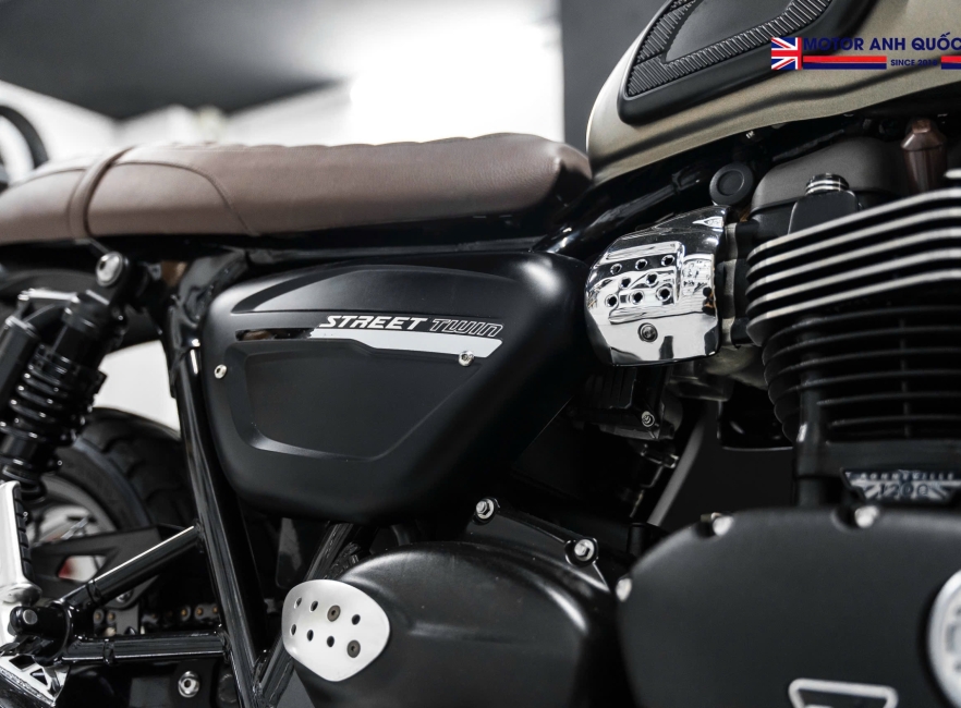 TRIUMPH STREET TWIN 2020 – ĐỒ CHƠI NGẬP TRÀN