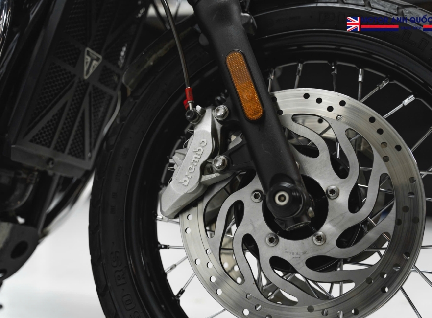 TRIUMPH STREET TWIN 2020 – ĐỒ CHƠI NGẬP TRÀN