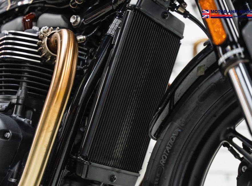 SPEED TWIN 900 2025 – XE LƯỚT ĐẦU TIÊN TẠI SÀI GÒN