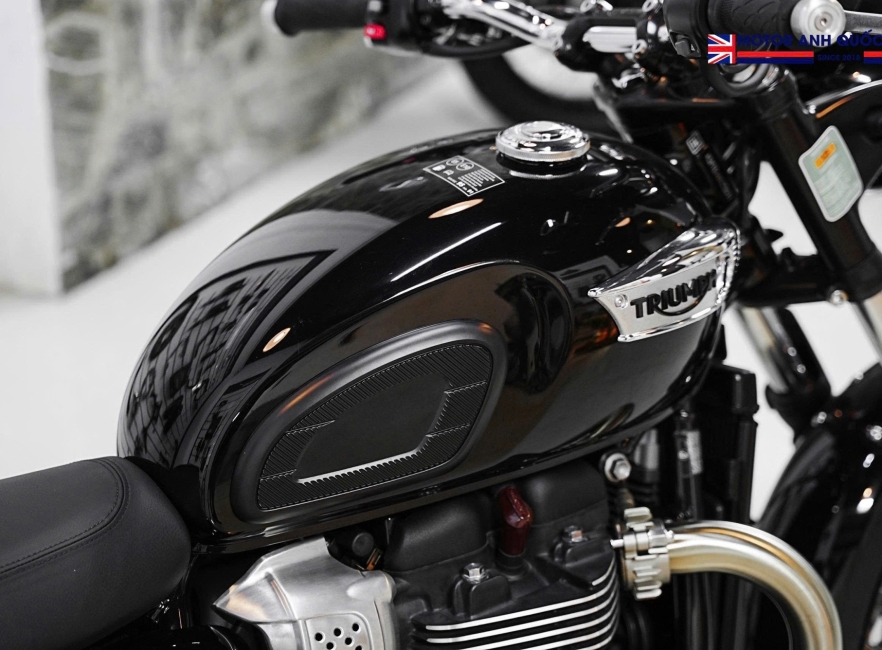 TRIUMPH BONNEVILLE  T100 – ĐẸP NHƯ XE MỚI