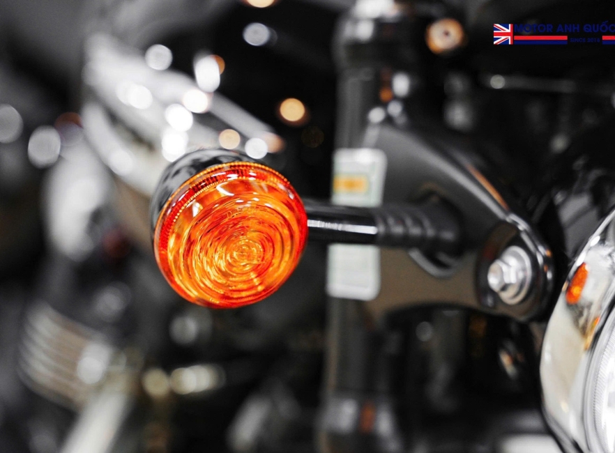 TRIUMPH BONNEVILLE  T100 – ĐẸP NHƯ XE MỚI