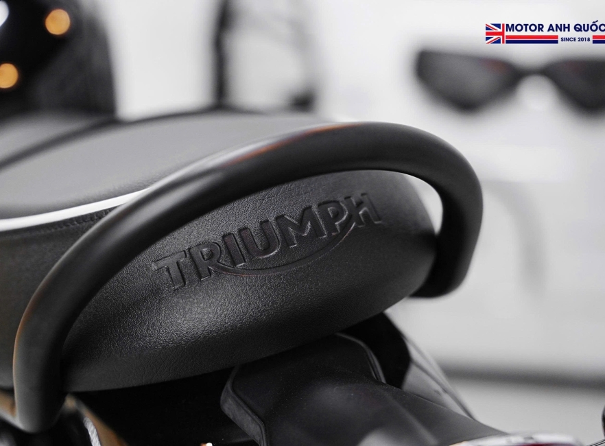 TRIUMPH BONNEVILLE  T100 – ĐẸP NHƯ XE MỚI