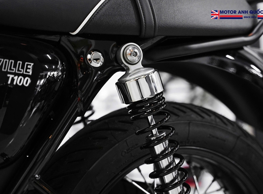 TRIUMPH BONNEVILLE  T100 – ĐẸP NHƯ XE MỚI