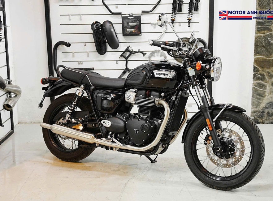 TRIUMPH BONNEVILLE  T100 – ĐẸP NHƯ XE MỚI