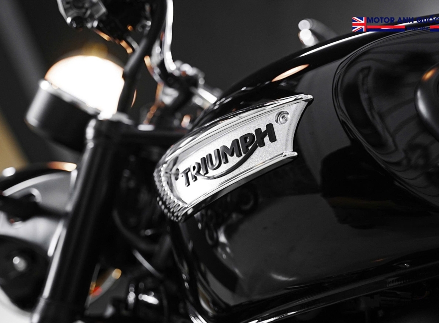 TRIUMPH BONNEVILLE  T100 – ĐẸP NHƯ XE MỚI