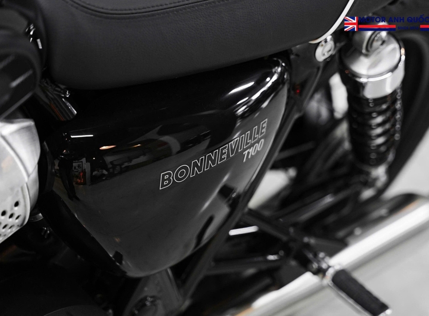 TRIUMPH BONNEVILLE  T100 – ĐẸP NHƯ XE MỚI