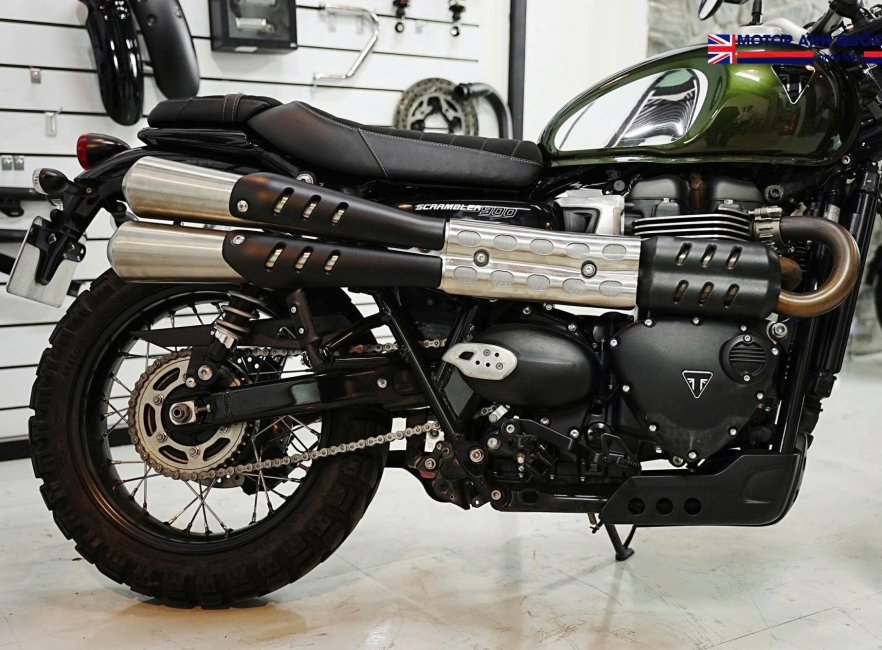  Triumph Street Scrambler 2024 Chrome Edition