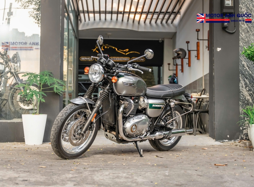 Bonneville T120 Gold Line S
