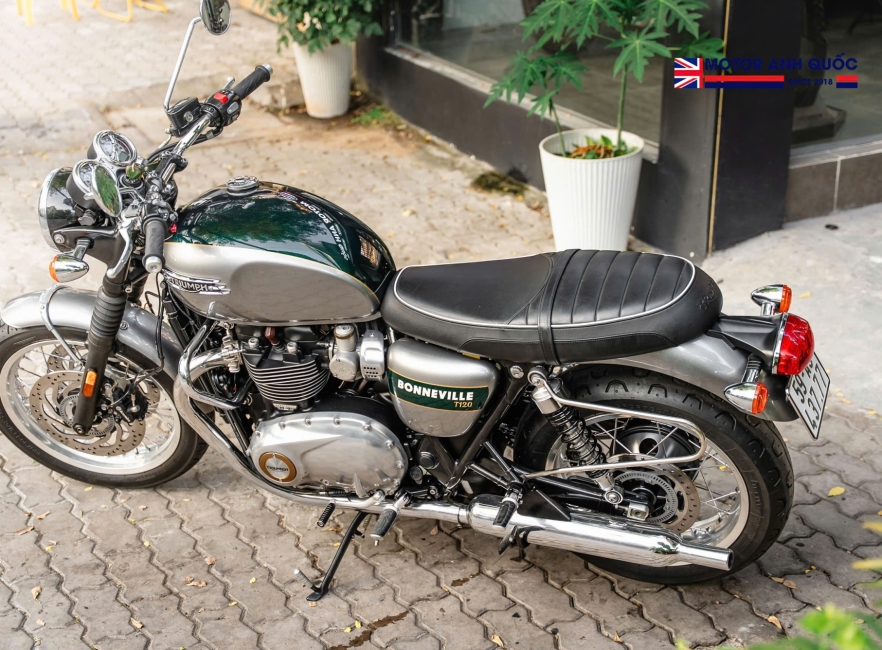 Bonneville T120 Gold Line S