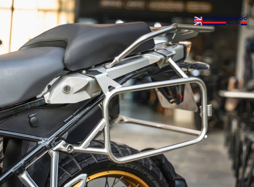 BMW GSA 1250 BẢN KỶ NIỆM 40 NĂM