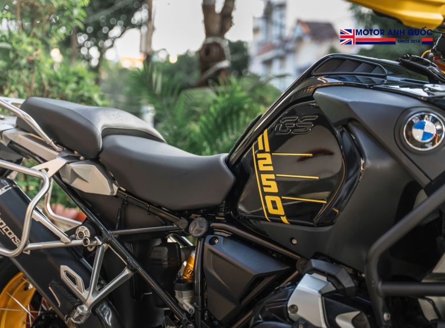 BMW GSA 1250 BẢN KỶ NIỆM 40 NĂM