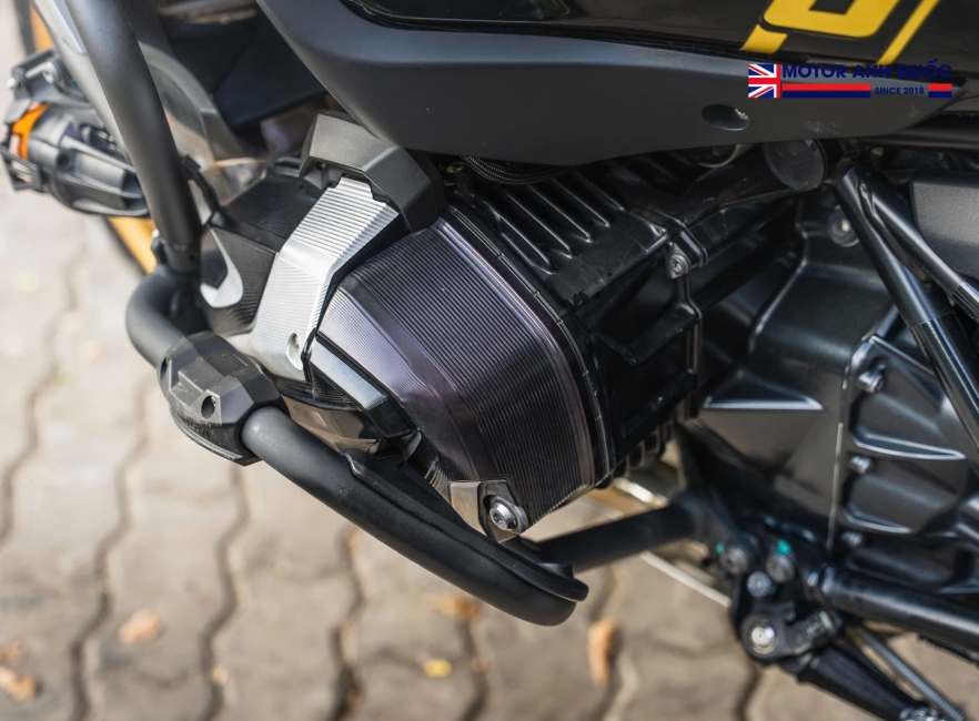 BMW GSA 1250 BẢN KỶ NIỆM 40 NĂM