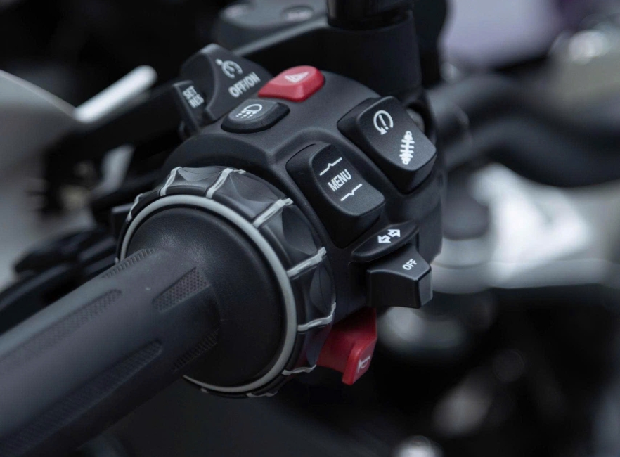 Chính thức lên sóng BMW Gs 1250 TROPHY