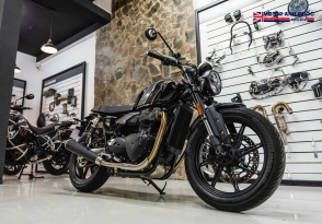 SPEED TWIN 900 2025 – XE LƯỚT ĐẦU TIÊN TẠI SÀI GÒN